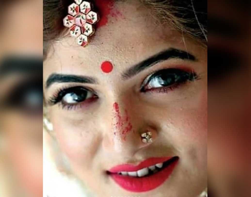 নিঃসন্দেহে শ্রাবন্তীর জীবনে এ এক নতুন ইনিংস। নায়িকা জ্যোতিষে বিশ্বাস করেন। জন্মস্থানে বিয়ে করতে বলেছিলেন জ্যোতিষী। শ্রাবন্তীর জন্ম অমৃতসরে। সে কারণেই ওখানে বিয়ে করেছিলেন।