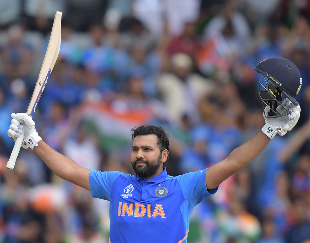 শ্রীলঙ্কার ম্যাচের মধ্যে দিয়ে লিগ ম্যাচের যাত্রা শেষ করেই নতুন একটি রেকর্ড করে ফেলেন রোহিত। সেটি হল, একটি বিশ্বকাপের লিগ ম্যাচে সর্বাধিক ব্যক্তিগত রানের রেকর্ড। এর আগে ৬০৬ রান করে চলতি বিশ্বকাপেই রেকর্ডটি করেছিলেন বাংলাদেশের শাকিব অল হাসান।