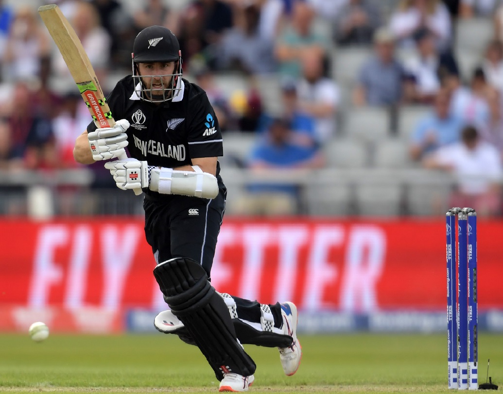 সেরা ব্যাটিং:
কেন উইলিয়ামসন- মাঠে যতটা শান্ত, নিউজিল্যান্ডে অধিনায়কের ব্যাটের শাসন তেমনই নির্মম। গ্রুপ লিগে ৮ ম্যাচে ৭ ইনিংসে ব্যাটিং গড় ৯৬.২০। সেঞ্চুরি ২টি। শেষ চারে এ বার কঠিন পরীক্ষা ভারতের বিরুদ্ধে।