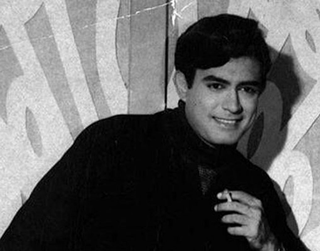 পড়াশোনা শেষ করে ফিল্ম স্কুলের প্রতি টান বাড়তে থাকে হরিহরের। তবে অভিনয়ের শুরু মোটেও বলিউড নয় তাঁর। ছোটবেলা থেকেই নাটক করতেন এই অভিনেতা। মঞ্চের জনপ্রিয় মুখও ছিলেন। পরে মুম্বই আইপিটিএ (ইন্ডিয়ান পিপল’স থিয়েটার অ্যাসোসিয়েশন) ও ইন্ডিয়ান ন্যাশনাল থিয়েটারের সদস্য হিসেবে যোগ দেন।