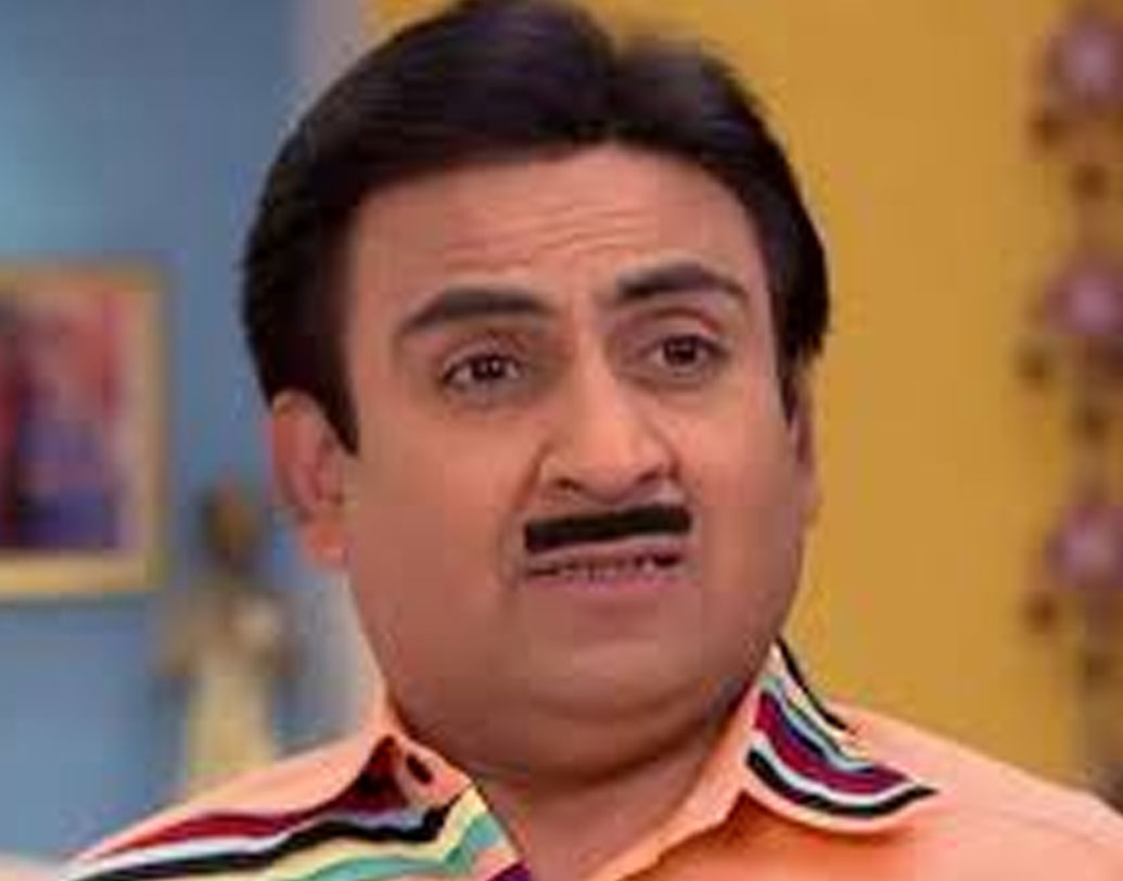 দিলীপ জোশী: ভোলা প্রসাদকে ভুললে চলবে কি করে! নামে ভোলা হলেও অভিনয়ে কিন্তু ভীষণ সাবলীল একজন অভিনেতা দিলীপ জোশী। কমেডি টিভি সিরিজ ‘তারক মেহেতা কা উল্টা চশমা’-র নাম কে না শুনেছে? দিলীপ তারই অন্যতম প্রধান চরিত্রে রয়েছেন।