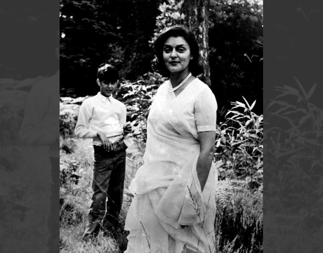 সাতের দশকে জরুরি অবস্থার সময়ে আয়কর আইন অবমাননার দায়ে তাঁকে কারাদণ্ড ভোগ করতে হয়। পাঁচ মাস তিনি বন্দিজীবন কাটিয়েছিলেন তিহাড় জেলে। এরপর ধীরে ধীরে রাজনীতির ময়দান থেকে সরে আসেন তিনি।