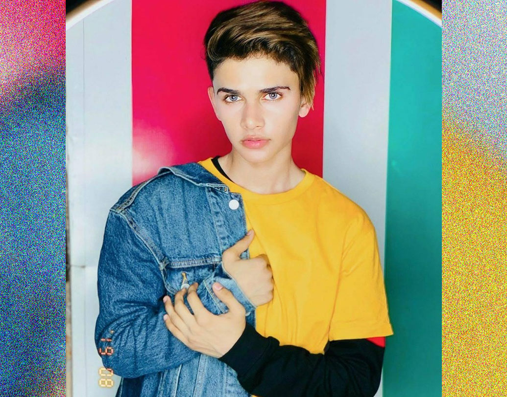 লাকি ডান্সার: প্রকৃত নাম আরহান খান। ১৪ বছর বয়স থেকে টিকটকে নাচের ভিডিয়ো শেয়ার করে আসছেন। এখন বয়স ১৭ বছর। ফলোয়ার সংখ্যা ১ কোটি ৭০ হাজার। টিকটকের জনপ্রিয়তার সৌজন্যে আরহান নিজের ডান্স ওয়ার্কশপও চালাচ্ছেন।