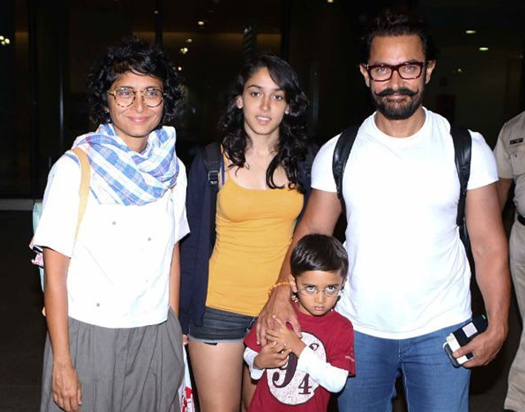 ২০০২ সালে ভেঙে যায় আমির-ইরার ১৬ বছরের দাম্পত্য। ২০০৫ সালে কিরণ রাওকে বিয়ে করেন আমির। আমির এবং কিরণ, দু’জনের সঙ্গেই ইরা এবং তাঁর দাদা জুনেইদের সম্পর্ক ভাল।