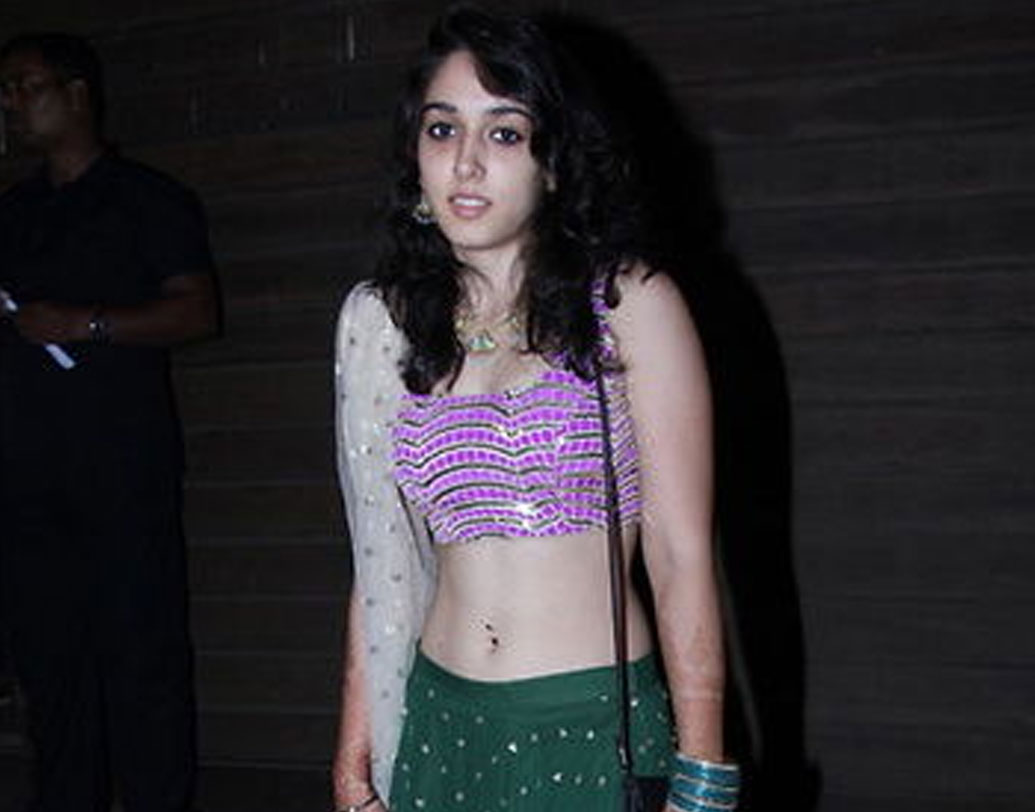 ইরার ফোটোশুটগুলো ট্রেলার মাত্র। পর্দায় তাঁর আগমনের অপেক্ষায় অনুরাগীরা। ছবি: সোশ্যাল মিডিয়া