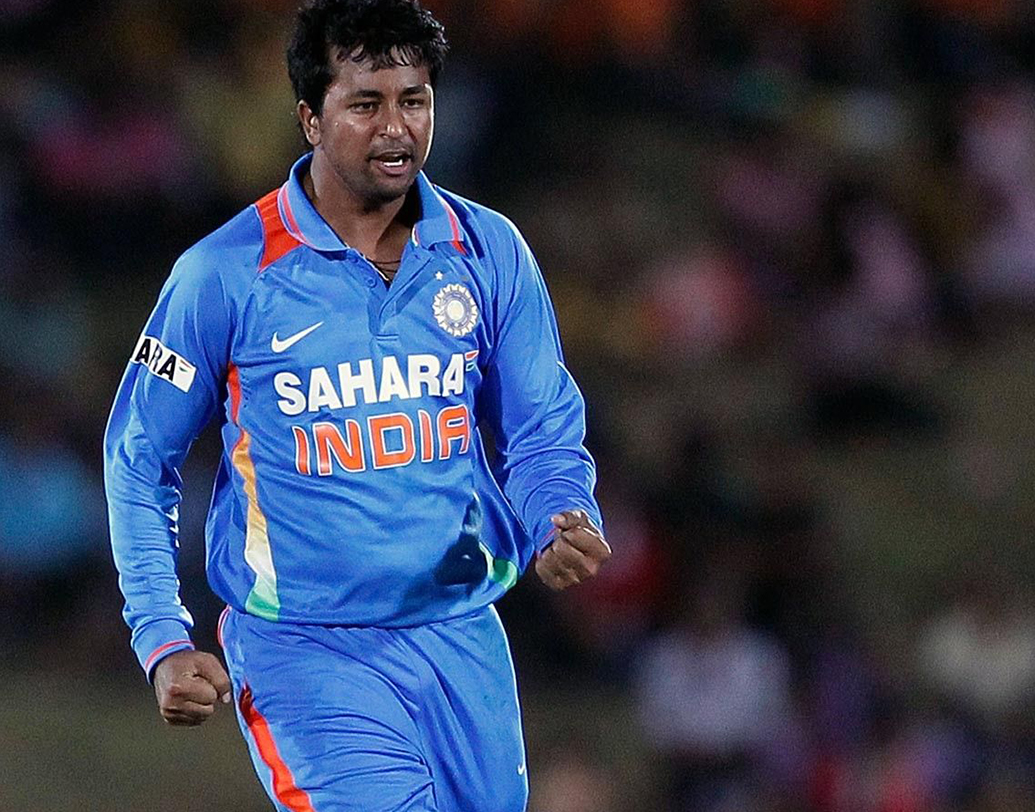 প্রজ্ঞান ওঝা- বাঁ-হাতি এই স্পিনার এক সময় ছিলেন সামনের সারিতে। তবে ধীরে ধীরে হারিয়ে যান অশ্বিন, জাডেজাদের ভিড়ে। সেই দিনও ছাপ ফেলতে পারেননি তিনি। তিন ওভার বল করে মাত্র নয় রান দিয়েছিলেন তিনি। এখন বিহারের হয়ে রঞ্জি খেলেন তিনি।