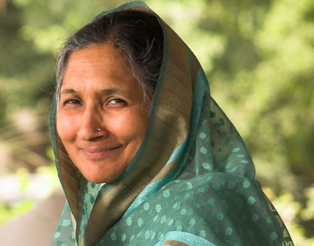 জাতীয় কংগ্রেসের সাংসদ সাবিত্রী জিন্দল দেশের প্রথম সারির মহিলা শিল্পপতি। তিনি জিন্দল গোষ্ঠীর চেয়ারপার্সন। তাঁর ঘোষিত সম্পত্তির পরিমাণ প্রায় ৪৩৬ কোটি টাকার।