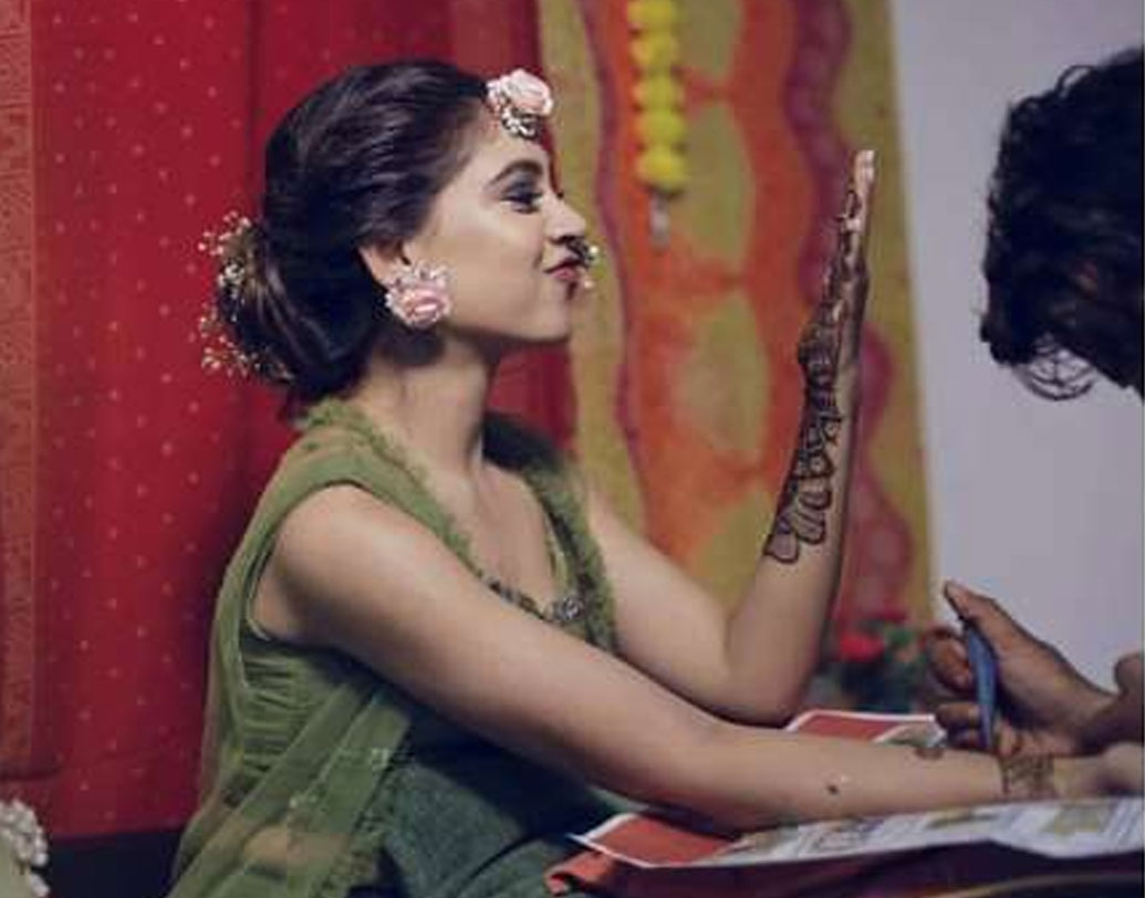 নীতি কাজ করেছেন হিন্দি ও পঞ্জাবি ভাষার বেশ কিছু মিউজিক ভিডিয়োতেও।