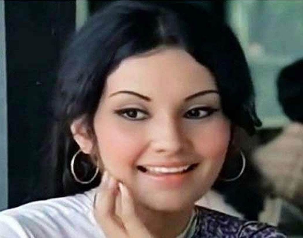 ‘সত্যম শিবম সুন্দরম’ ছবিতে জিনাত আমনের আগে অভিনয় করার প্রস্তাব দেওয়া হয়েছিল তাঁকেই। কিন্তু খোলামেলা পোশাকে স্বচ্ছন্দ ছিলেন না, তাই ফিরিয়ে দেন অভিনয়ের প্রস্তাব।