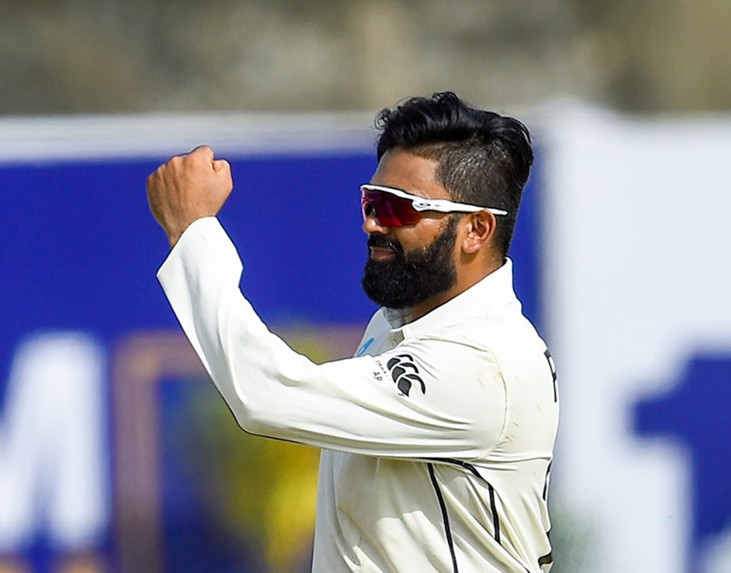 প্রথম ম্যাচেই নিয়ে নেন এক ইনিংসে পাঁচ উইকেট। স্পিন খেলতে জানা পাকিস্তানের ব্যাটসম্যানরাও হদিশ পাননি তাঁর স্পিন জাদুর। সেই ম্যাচে সাত উইকেট নিয়ে আজাজ পেয়ে যান ম্যাচের সেরার পুরস্কারও।