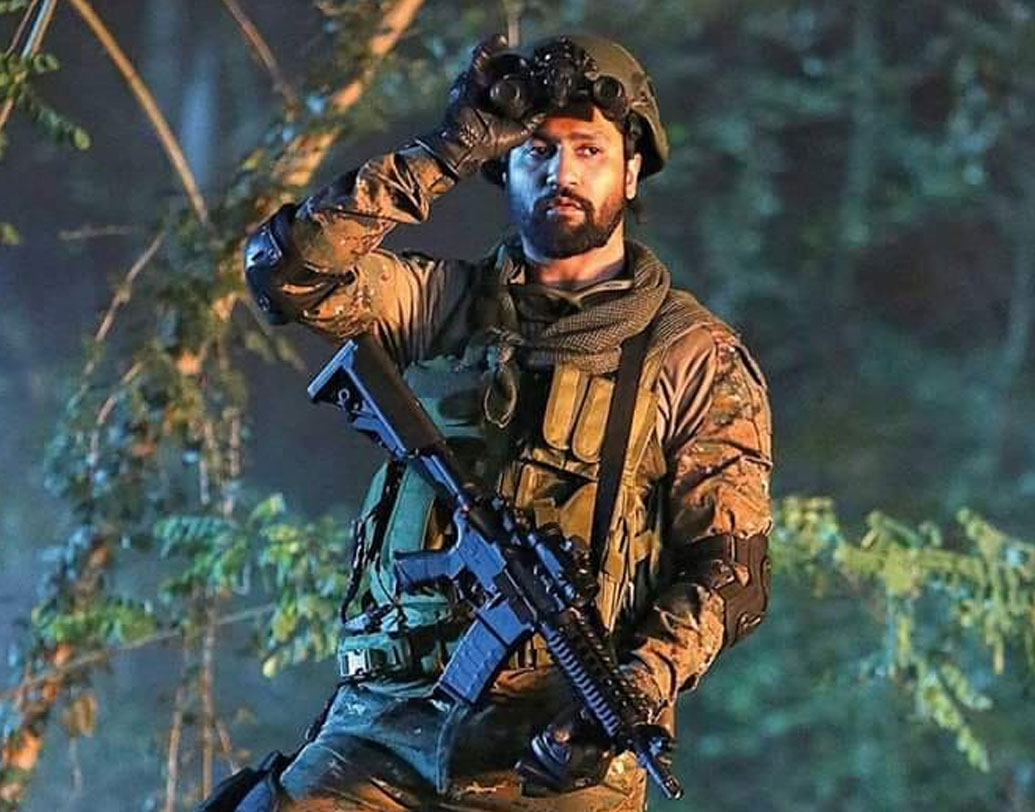 আর চাকরির পথে যাননি  তিনি। অভিনয়কেই ধ্যানজ্ঞান করে নিয়েছেন। এখন তিনি পরিচালকদের প্রথম পছন্দ। আর কয়েক দিন পরেই হাতে উঠবে যুগ্ম ভাবে শ্রেষ্ঠ অভিনেতার জাতীয় পুরস্কার। দেশ ইঞ্জিনিয়ার ভিকি কৌশলকে পায়নি ঠিকই, কিন্তু ‘উরি দ্য সার্জিক্যাল স্ট্রাইক’-এর মেজর বিহান সিংহ শেরগিলকে পেয়েছে।