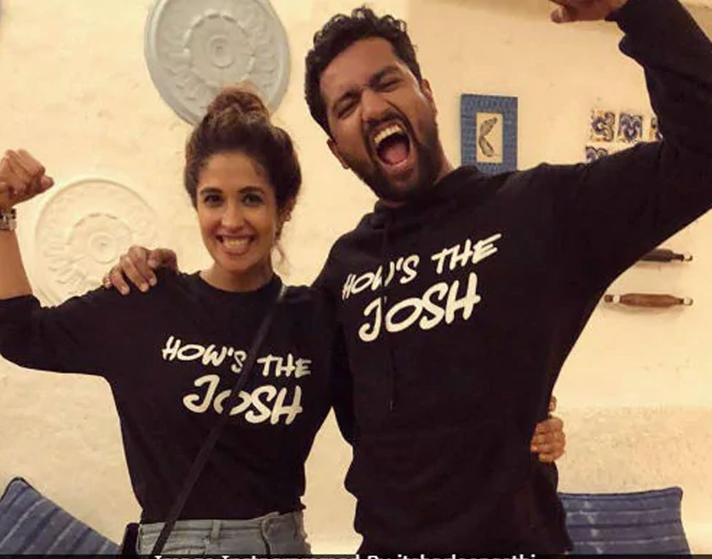 গুঞ্জন, নৃত্যশিল্পী হারলিন শেট্টির সঙ্গে ভিকির সম্পর্ক ছিল। দু’জনে এ বিষয়ে মুখ না খুললেও পরে শোনা যায় তাঁদের ব্রেক আপ হয়ে গিয়েছে।