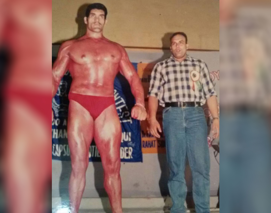 পুলিশ নয়, কুস্তিগীর হওয়ার লক্ষ্য ছিল খালির। তাই জালন্ধরে পৌঁছেই জিমে ঢোকেন। নিজেকে কুস্তিগীর হিসেবে প্রস্তুত করেন। ১৯৯৭ ও ১৯৯৮ সালে পরপর দু’বার মিস্টার ইন্ডিয়া হন তিনি।