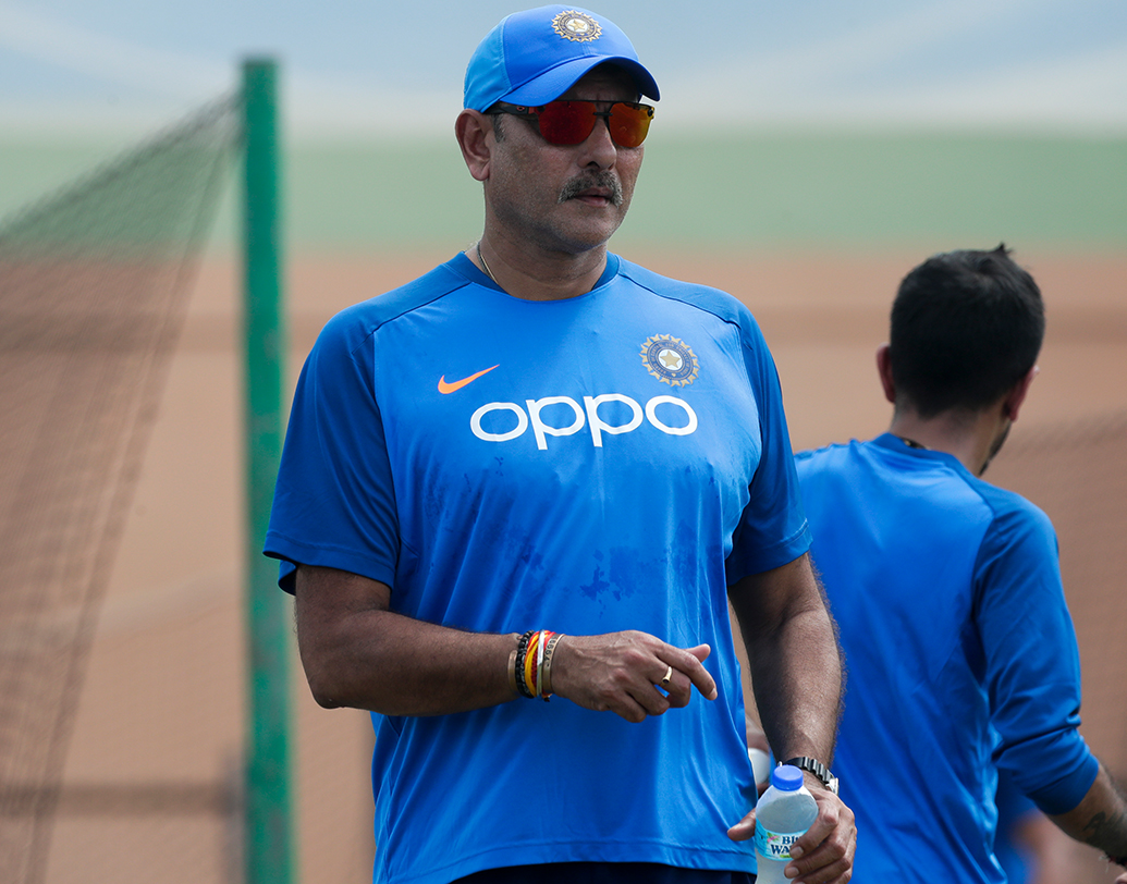 তবে স্থায়ী কোচ হিসেবে তাঁকে প্রথম নিযুক্ত করা হয় ২০১৫ সালে। সে বারের বিশ্বকাপ থেকে সেমিফাইনালে বিদায় নেওয়ার পর ডানকান ফ্লেচারকে সরিয়ে ভারতের কোচ করা হয় রবি শাস্ত্রীকে। যদিও সে বার কোচ নয় টিম ডিরেক্টর হিসাবে নিযুক্ত করা হয় তাঁকে। তবে তাঁকে নিযুক্ত করা হয় এক বছরের জন্য।