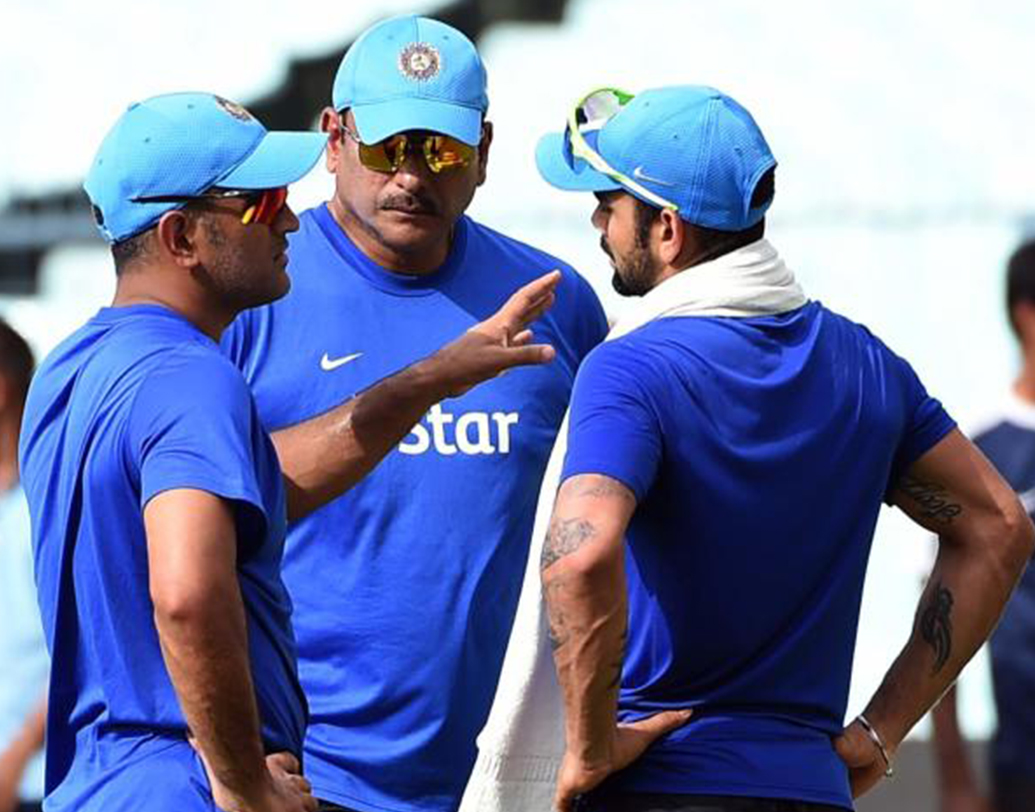 টেস্টে অনেক সিরিজ হারলেও একদিনের ক্রিকেটে অপ্রতিরোধ্য ছিল ভারত। শ্রীলঙ্কা, অস্ট্রেলিয়া, নিউজিল্যান্ড ও দক্ষিণ আফ্রিকার বিরুদ্ধে দাপটের সঙ্গে সিরিজ যেতে ভারত। শুধু মাত্র ইংল্যান্ডের কাছে ২-১ ব্যবধানে সিরিজ হারে তারা।