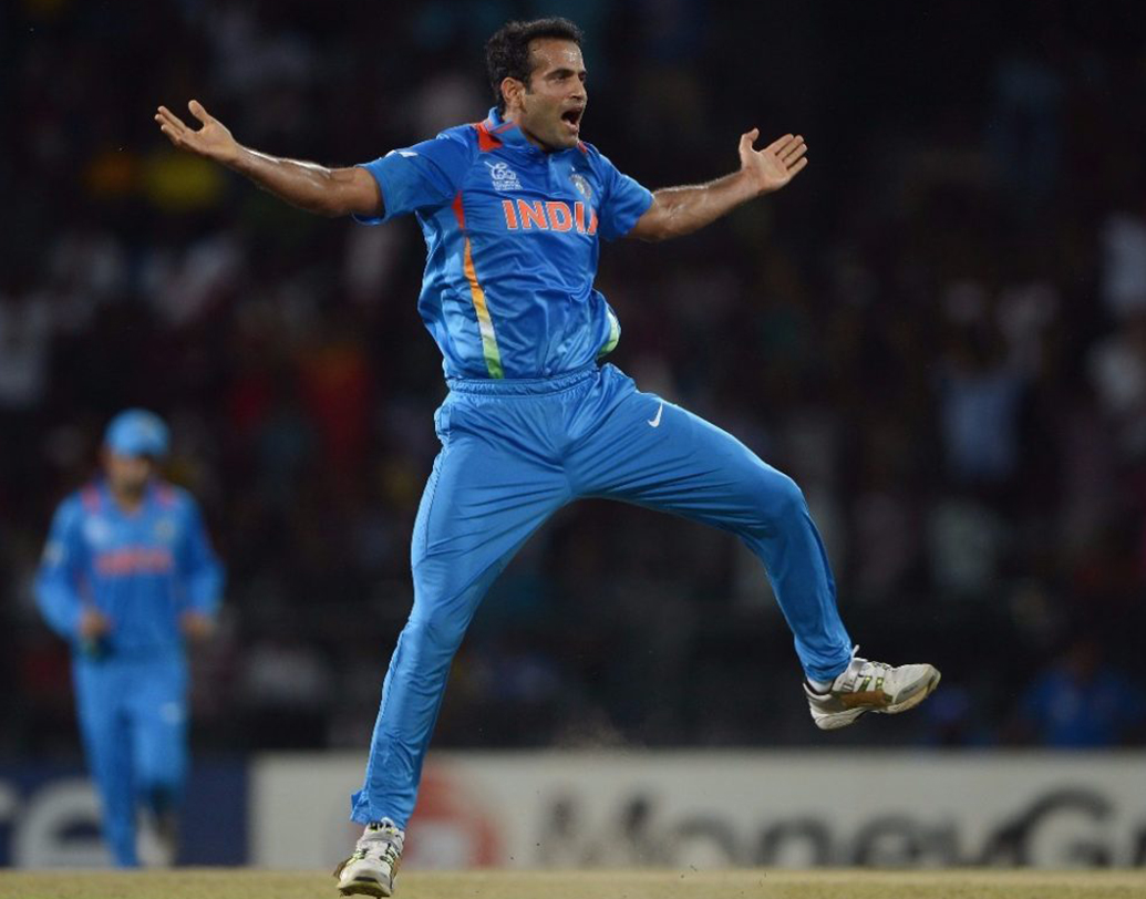 ইরফান পাঠান- বোলার হিসেবেই ভারতীয় দলে আসেন তিনি। কিন্তু গ্রেগ চ্যাপেল ব্যাটসম্যান ইরফানকেও বার করে আনেন। নিয়মিত তিন নম্বরে নামানো হত তাঁকে। তবে একটি ম্যাচে ব্যাট-বল দুই বিভাগেই ওপেন করেন এই বাঁহাতি ক্রিকেটার।