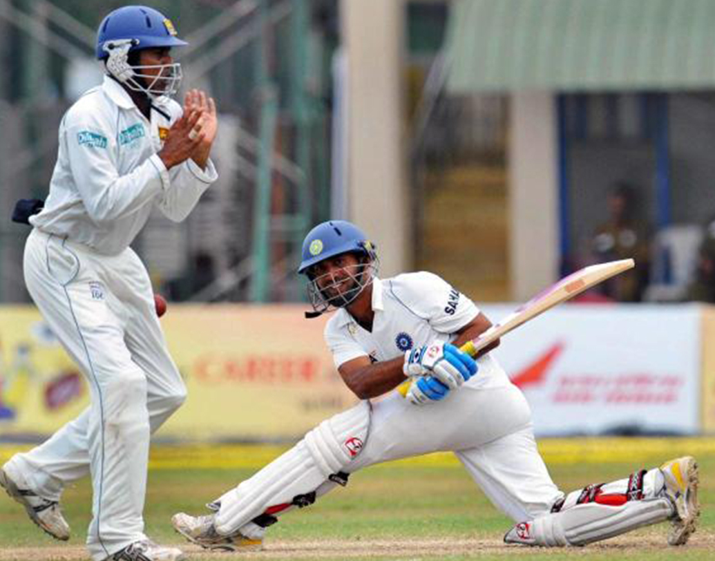 সৌরভের সময় বহু উইকেটরক্ষক খেললেও কার্তিক খেলেছিলেন মাত্র দু’টি ওয়ানডে। বহু অধিনায়কের নেতৃত্বে খেলেছেন তিনি। কিন্তু সব চেয়ে কম সুযোগ পেয়েছিলেন সৌরভের ভারতীয় দলে।