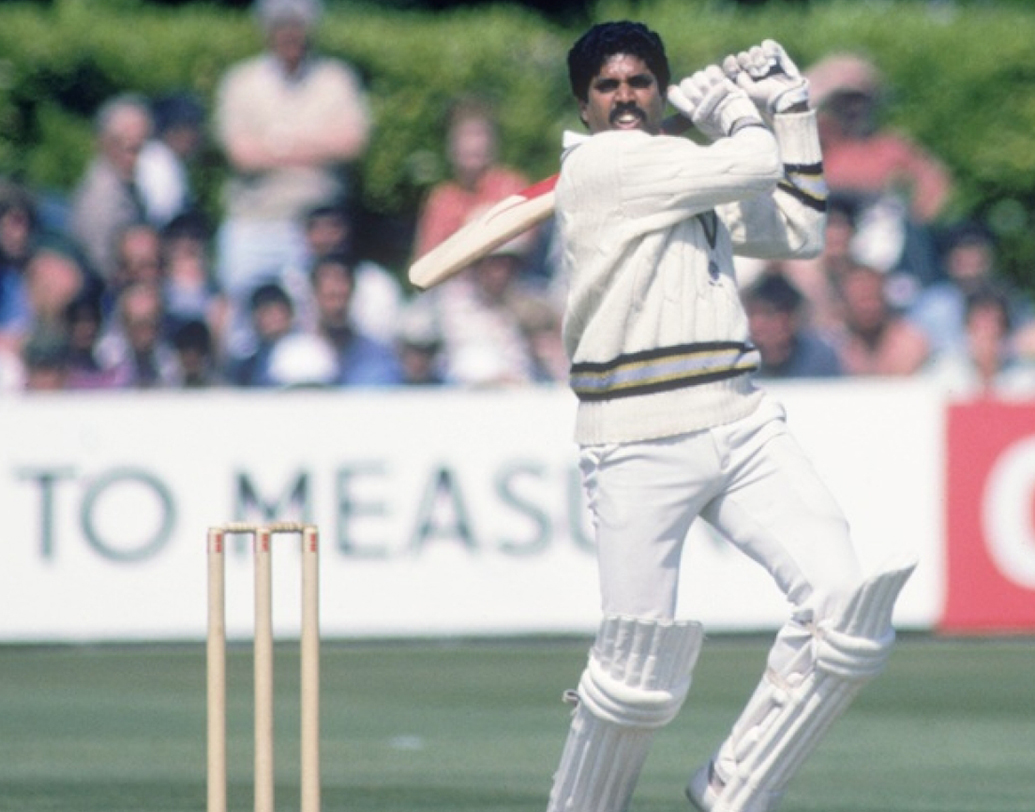 কপিল দেব- ১৯৮৩-র বিশ্বকাপে ভারত অধিনায়কের ১৭৫ রানের ইনিংসকে ভুলতে পারবেন না কেউই। ১৩৮ বলে তাঁর খেলা এই ঝোড়ো ইনিংস ভারতকে পৌঁছে দেয় ২৬৬ রানে। তাঁর এই ইনিংস গুরুত্বপূর্ণ হয়ে দাঁড়ায় কারণ মাত্র ১৭ রানে ভারতের পাঁচ উইকেট পড়ে যায়। বল হাতে বাকি কাজটা মিলে মিশে শেষ করেন মদন লাল, রজার বিনিরা। ভারতের বিশ্বকাপ জেতার আগে স্মরণীয় হয়ে থাকবে এই ম্যাচ।