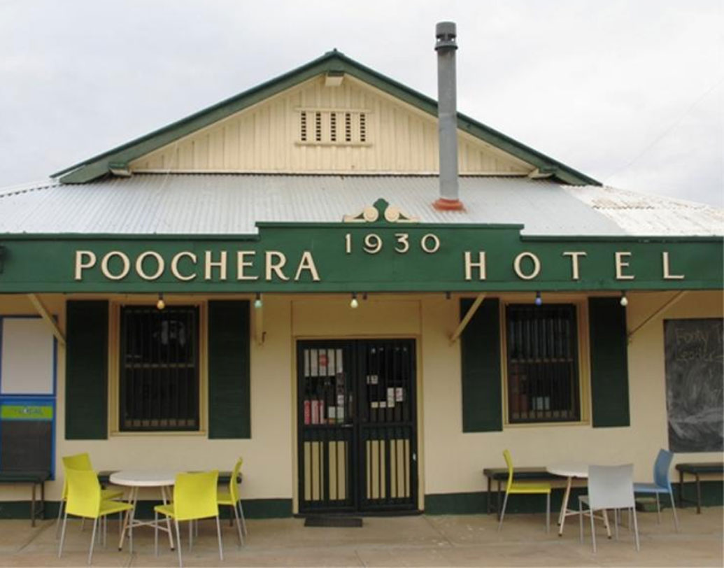 পিঁপড়ের আকর্ষণে বহু পর্যটকও এখানে এসে রাত্রিযাপন করতে শুরু করেন। ক্রমে রাস্তার পাশে রাত্রিযাপন এবং খাওয়াদাওয়ার জন্য একটা রোডহাউস, কতগুলো দোকান গড়ে ওঠে। রাত্রিযাপন না করলেও হাইওয়ে দিয়ে যাওয়া সব গাড়িই এখন পুচেরাতে দাঁড়ায়। সেই সব দোকান থেকে প্রয়োজনীয় জিনিস কেনেন বা কিছু ক্ষণ বিশ্রাম নেন।