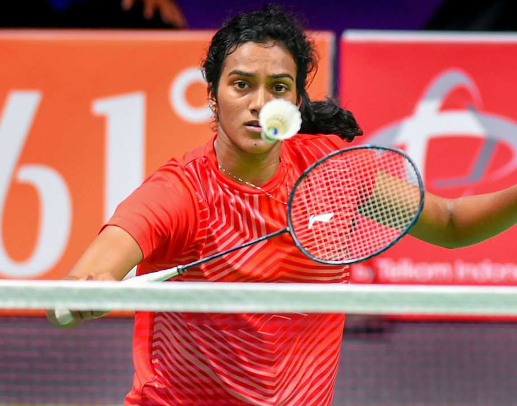 এশিয়ান গেমস থেকেও রুপোর পদক তুলে নিয়েছেন পি ভি সিন্ধু। গত বছর ইন্দোনেশিয়ার জাকার্তায় চিনের তাই জু ইংকে হারিয়েছিলেন সিন্ধু।