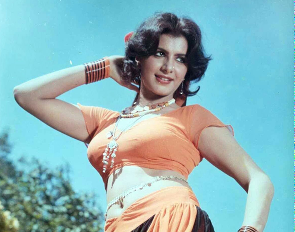 এই দীর্ঘ অভিনয়ের কেরিয়ারে প্রচুর ফিল্মে অভিনয়ের সুযোগ পেয়েছেন অনিতা। অভিনয় এবং সৌন্দর্য প্রশংসিত হলেও তাঁর ফিল্ম সে ভাবে বক্স অফিস সফল হয়নি। তবে আশির দশকের এই চার্মিং নায়িকা সে সময় দর্শকদের মন জুড়ে ছিলেন।