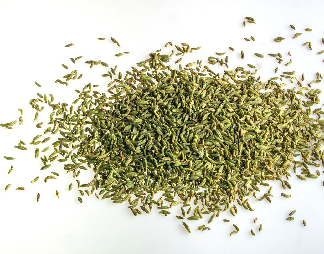 খাওয়াদাওয়ার পর মুখশুদ্ধি হিসেবে মৌরি খান অনেকেই। কেবল মশলার ঘ্রাণে মৌরি এগিয়ে এমনই নয়, গ্যাসের সমস্যা সমাধানেও এই মশলা বিশেষ কার্যকর। সারা রাত মৌরি ভিজিয়ে রাখুন জলে। খাওয়াদাওয়ার মিনিট দশেক পর সেই জল ছেঁকে খান।