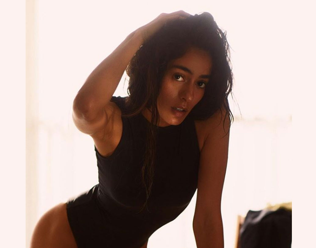 সেই শুরু। এর পর মডেল হিসাবে এ দেশের ফ্যাশন র‌্যাম্পে ধীরে ধীরে নিজস্ব জায়গা করে নেন দীবা। তরুণ তাহিলিয়ানি থেকে শুরু করে মনীষা জয়সিংহ, পায়েল জৈন— দেশের নামজাদা ফ্যাশন ডিজাইনার সঙ্গে কাজ করেছেন ২৮ বছরের এই সুপারমডেল।