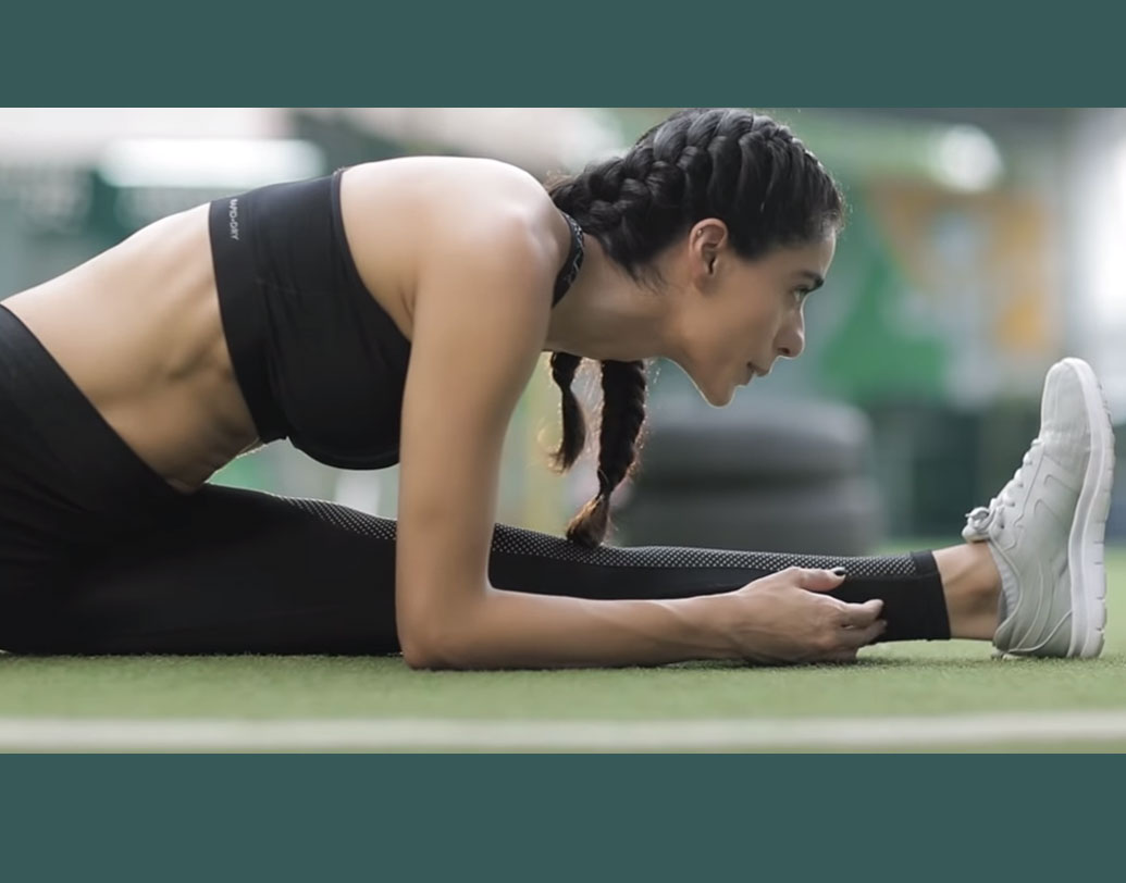 তবে শুধুমাত্র ফ্যাশনই যে দীবার প্যাশন, এমনটা বললে ভুল হবে। ফিটনেস নিয়েও সমান প্যাশনেট তিনি। সোশ্যাল মি়ডিয়ায় তো হামেশাই নিজের ওয়ার্কআউটের ভিডিয়ো পোস্ট করেন। ফিটনেসের গুরুত্ব নিয়েও কথাবার্তা বলতে দেখা গিয়েছে তাঁকে।