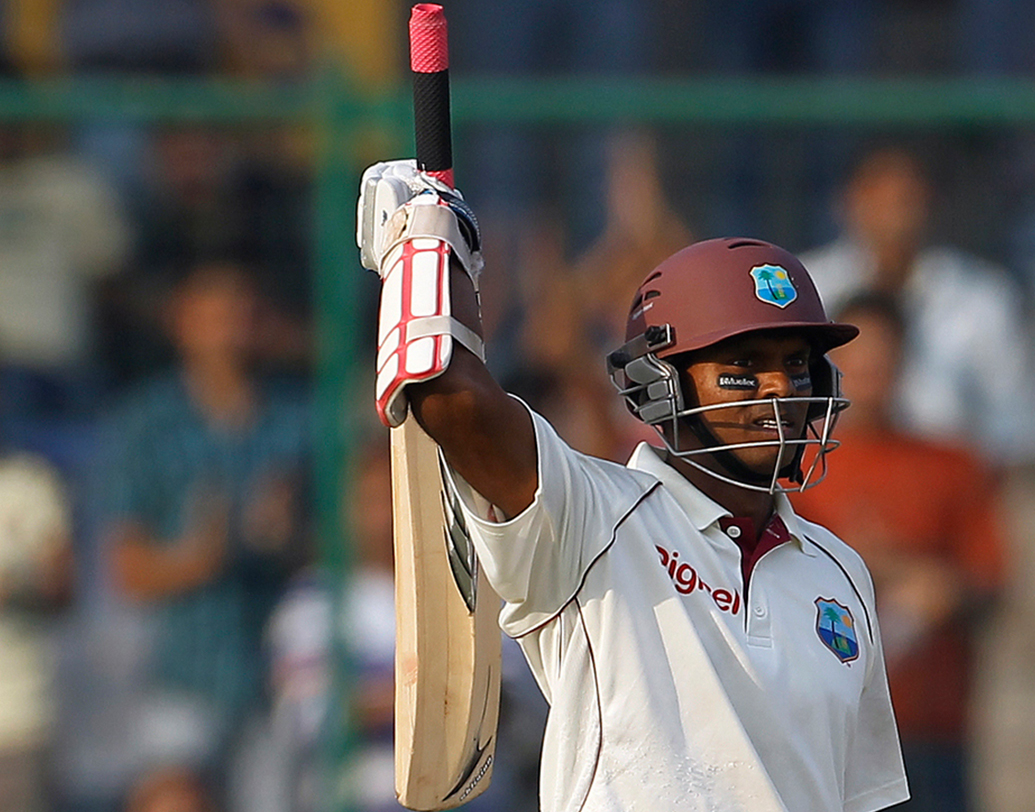 ২০০৩ সালের অস্ট্রেলিয়াকে ভয় পেতনা এমন দল খুব কমই আছে। সেই দলের দেওয়া ৪১৮ রানের বিশাল টার্গেট পার করে ক্যারিবিয়ান দল। ম্যাকগ্রা, লি, গিলেসপিদের সামলে এই রান তোলার আসল কারিগর শিবনারায়ণ চন্দ্রপল। তাঁর ১০৪ রানের গুরুত্বপূর্ণ ইনিংস ক্যারিবিয়ানদের সাহায্য করে এই বিপুল রানের টার্গেট পার করতে। যদিও সেই ম্যাচে তিনি সঙ্গী পান লারা, সারওয়ানদের।