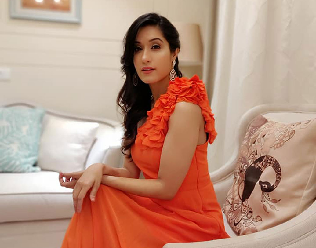 বিভিন্ন সাক্ষাৎকারে জানান, এক সময় সাফল্য বলতে বুঝতেন নিজের রোজের খাওয়া ও ডরমেটরির খরচটুকু তোলা। আজ সাফল্যর মানে বদলেছে। ব্যবসায়িক লাভের পাশাপাশি অন্যের জন্য কিছু করার কথাও ভাবেন তিনি। পরিশ্রম করতে ইচ্ছুক মানুষদের চাকরিতে নিয়োগ করে তাদের পাশে দাঁড়ানোই নতুন জীবন দেওয়াই এখন আনন্দ দেয় তাঁকে।