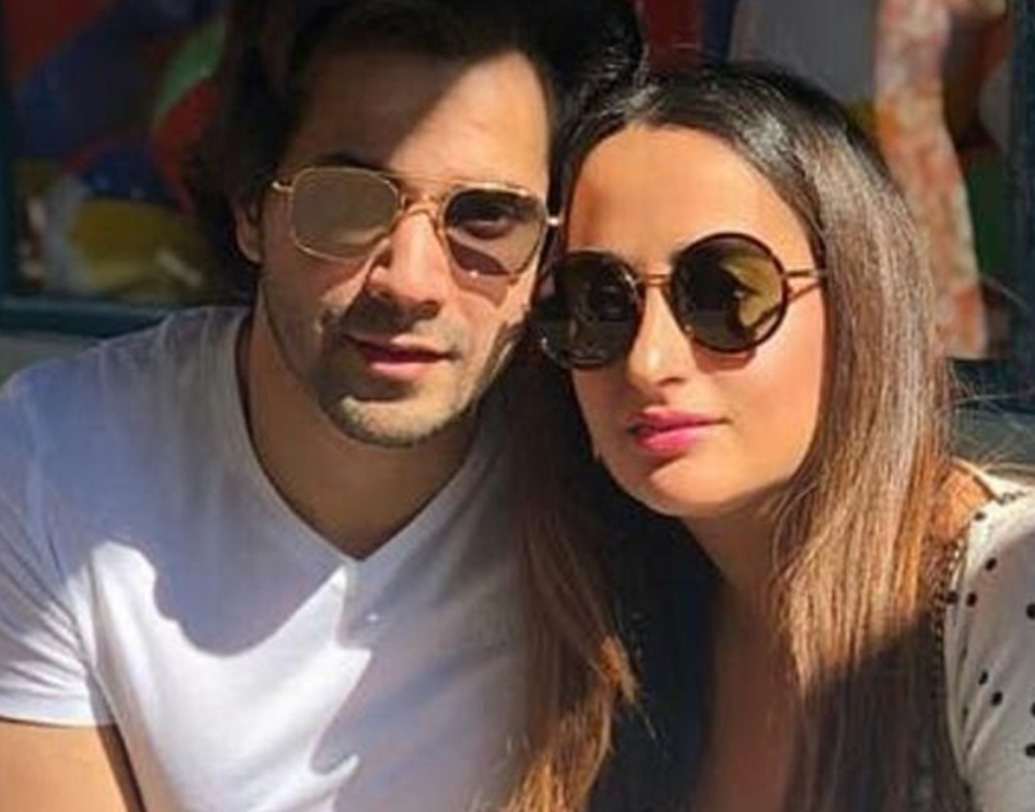 প্রথমে গোয়ায় বিচ ওয়েডিং-এর শোনা গেলেও, এখন বলা হচ্ছে জোধপুরে ডেস্টিনেশন ওয়েডিং করবেন তিনি। তিন দিন ধরে হিন্দু রীতি রেওয়াজ মেনেই বিয়ের সব অনুষ্ঠান পালন করা হবে। তার জন্য মেহেরানগড় দুর্গ বুকিং করা হয়েছে বলেও খবর। পাপারাৎজ়ির প্রবেশাধিকার থাকবে না। পরিজন ও ঘনিষ্ঠ বন্ধুবান্ধবই শুধু উপস্থিত থাকবেন।