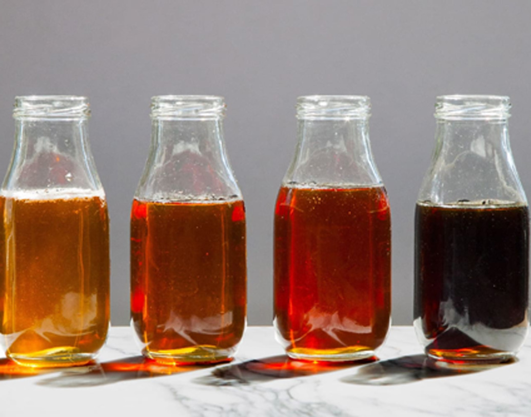 নম্বর ৫: ওষুধের বোতল, কেচআপের বোতল বা সিরাপের বোতল যেগুলো পলিপ্রোপাইলিন দিয়ে তৈরি, তার গায়ে নম্বর ৫ লেখা থাকে। এগুলো সুরক্ষিত এবং পুনর্ব্যবহারযোগ্য।