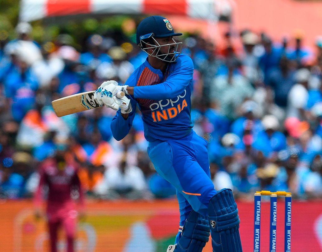 দলের জয় নিশ্চিত করেন ক্রুণাল পাণ্ড্য ও রবীন্দ্র জাডেজা। এই দুই অলরাউন্ডারের মিলিত ২২ রান অসম্ভব গুরুত্বপূর্ণ হয়ে দাঁড়ায় শেষ দিকে।