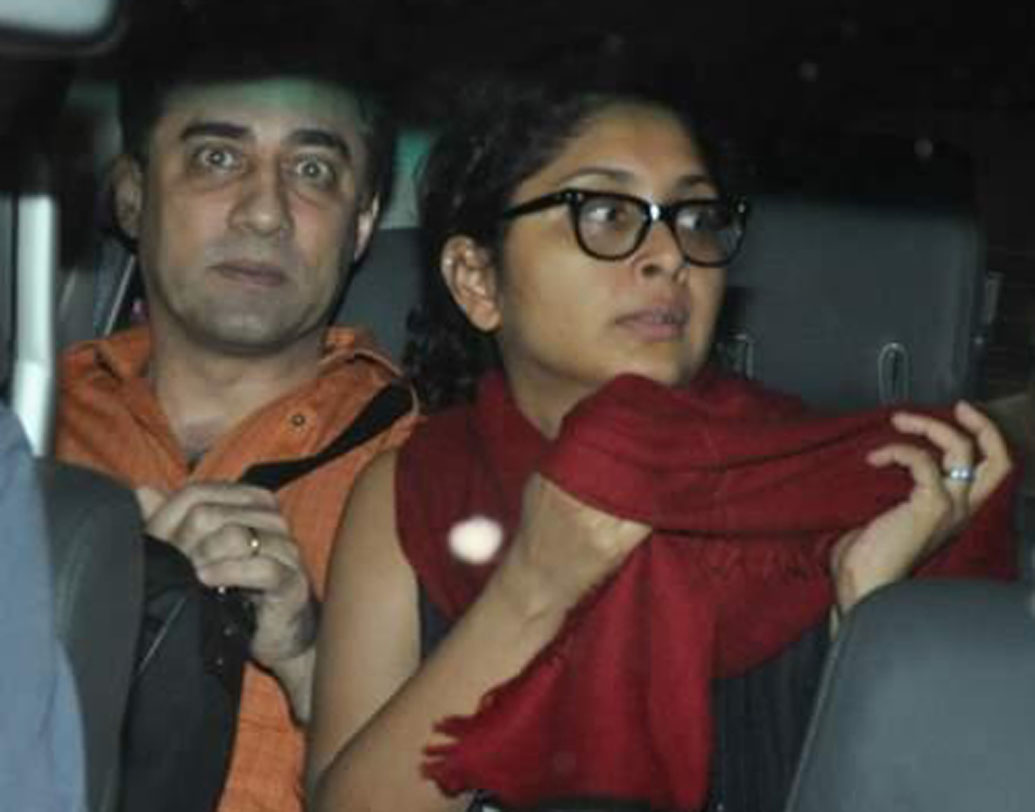 আমির খানের স্ত্রী কিরণ রাও। তিনি অভিনেতা ফয়জল খানের বৌদি হন।