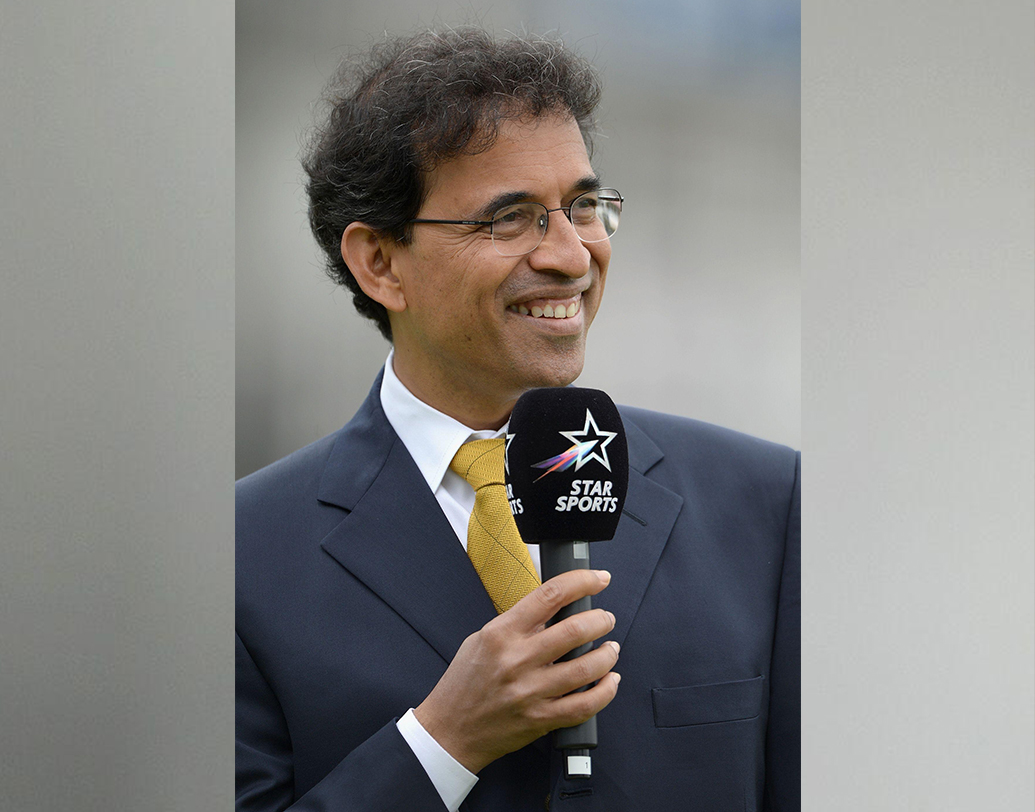 ২০১৯ বিশ্বকাপে ভারতীয়দের মধ্যে আইসিসি-র ধারাভাষ্যকারের প্যানেলে নাম ছিল মাত্র তিন জনের। তাঁরা হলেন সঞ্জয় মঞ্জরেকর, সৌরভ গঙ্গোপাধ্যায় এবং হর্ষ ভগলে। আইসিসি ২৪জনের এই ধারাভাষ্যকারের দলকে তিন ভাগে ভাগ করেছিল। গ্রেড এ, বি এবং সি।