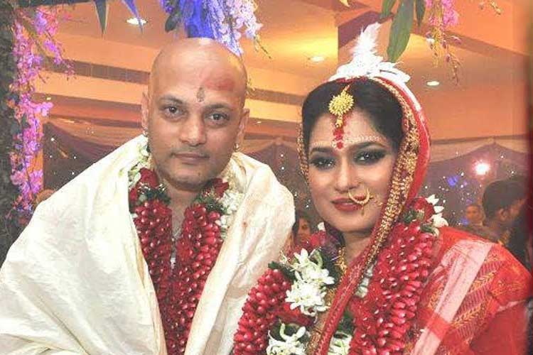 Әдемі ананы ренжітті