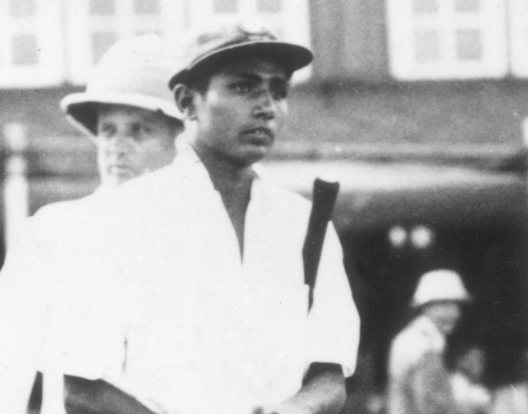 ভারত জয় পায় প্রথম টেস্ট খেলার ২০ বছর পর। ইংল্যান্ডের বিরুদ্ধে আসে সেই জয়। দ্বিতীয় ম্যাচে জয় পেতে অপেক্ষা করতে হয় ৩০তম ম্যাচ অবধি। সেই জয় আসে পাকিস্তানের বিরুদ্ধে ১৯৫২ সালে। ৭০ রানে লালা অমরনাথের নেতৃত্বে জয় পায় তারা।