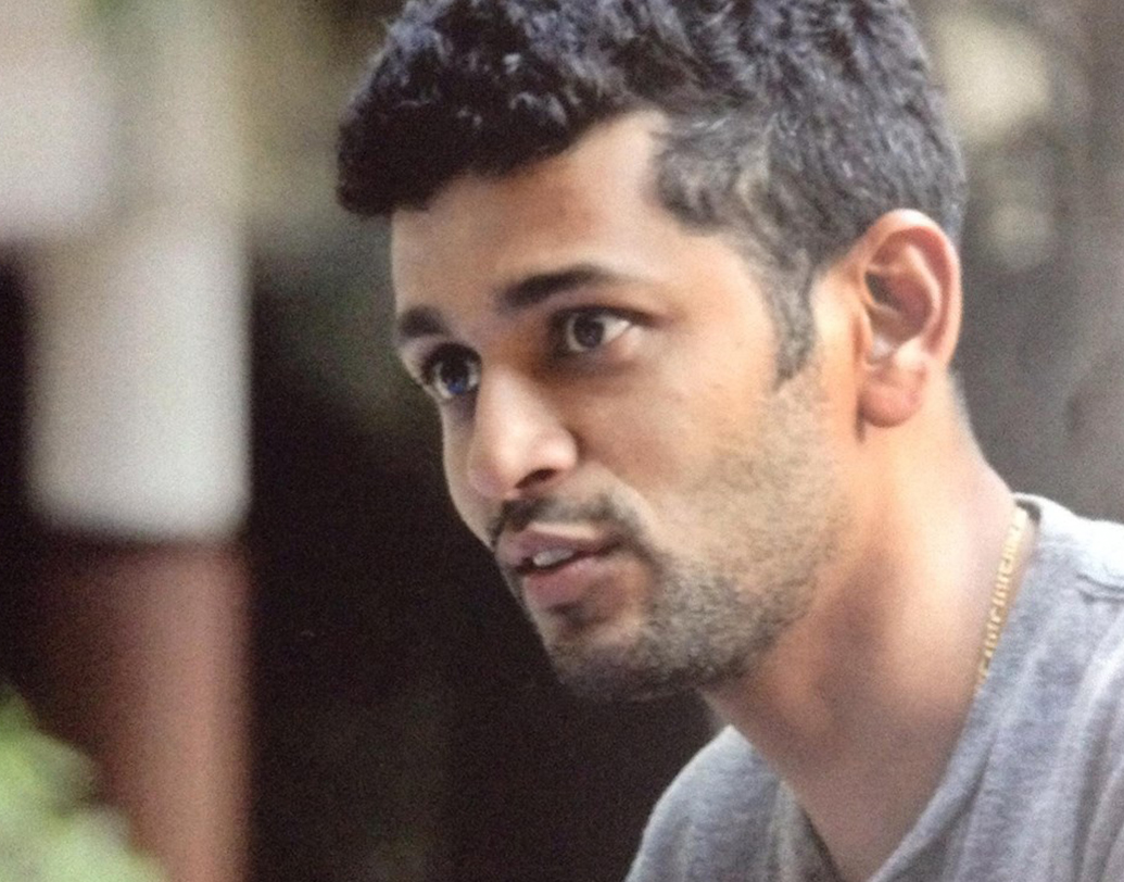 সাড়া ফেলে দিয়েছিলেন প্রথম শ্রেণির ক্রিকেটে অভিষেক ম্যাচেই। রঞ্জির প্রি-কোয়ার্টার ফাইনালে হরিয়ানার বিরুদ্ধে খেলতে নেমে করেছিলেন ২৬০ রান। সুযোগ পেয়েছিলেন ভারতের অনূর্ধ্ব-১৯ দলেও।