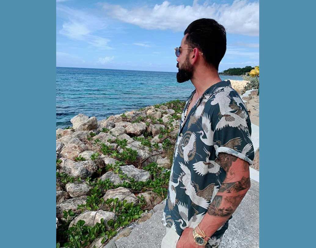 বিরাট প্রসঙ্গে অনুষ্কা একবার বলেছিলেন, নিজের প্রিয় বন্ধুকে বিয়ে করেছি আমি। জীবনে অনেক ভুল বোঝাবুঝি আসে। কিন্তু সব কিছু কাটিয়ে এমন এক জন আসে যে তোমায় তোমার মতো করে বুঝতে পারবে। তখন বাকি দুনিয়ার আর কোনও অস্তিত্ব থাকে না। বিরাটের সঙ্গে ছবিগুলো যেন বারেবারেই অনুষ্কার বলা কথারই প্রমাণ দিচ্ছে।