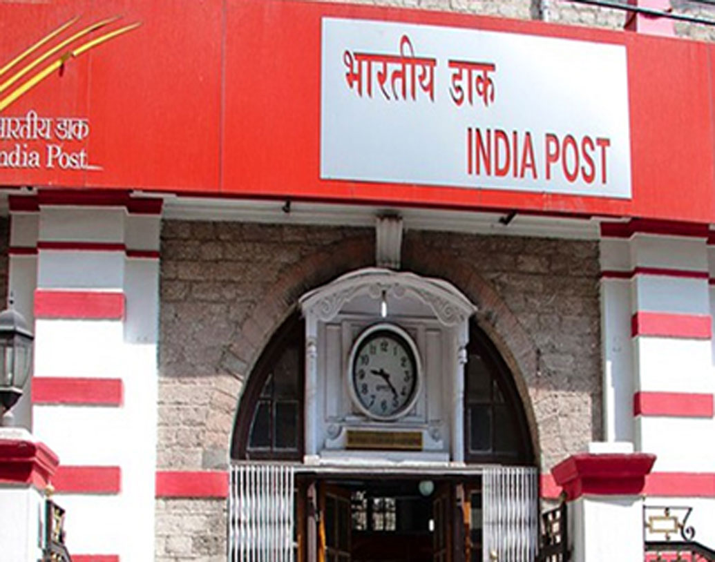 আর পোস্ট অফিসে ৩ বছর মেয়াদের টার্ম ডিপোজিটে সুদের হার ৬.৯ শতাংশ এবং ৫ বছর টার্ম ডিপোজিটে সুদের হার ৭.৭ শতাংশ।