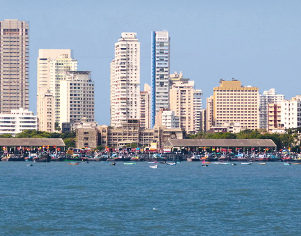 আপাদমস্তক আভিজাত্যে মোড়া এই বাংলো ৪২৫ কোটি টাকায় জাটিয়া গোষ্ঠীর থেকে কিনে নেন আদিত্য বিড়লা গোষ্ঠীর কর্ণধার কুমারমঙ্গলম বিড়লা।