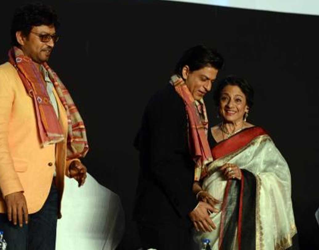 অভিনয়ের পাশাপাশি তনুজা ভালবাসেন সিনেমা দেখতে, বই পড়তে আর নতুন ভাষা শিখতে। বাংলা ছবিতে কোনওদিন ডাবিং করাননি। বাংলা উচ্চারণে সমস্যা থাকলেও, সংলাপ বলেছেন তিনি নিজেই।