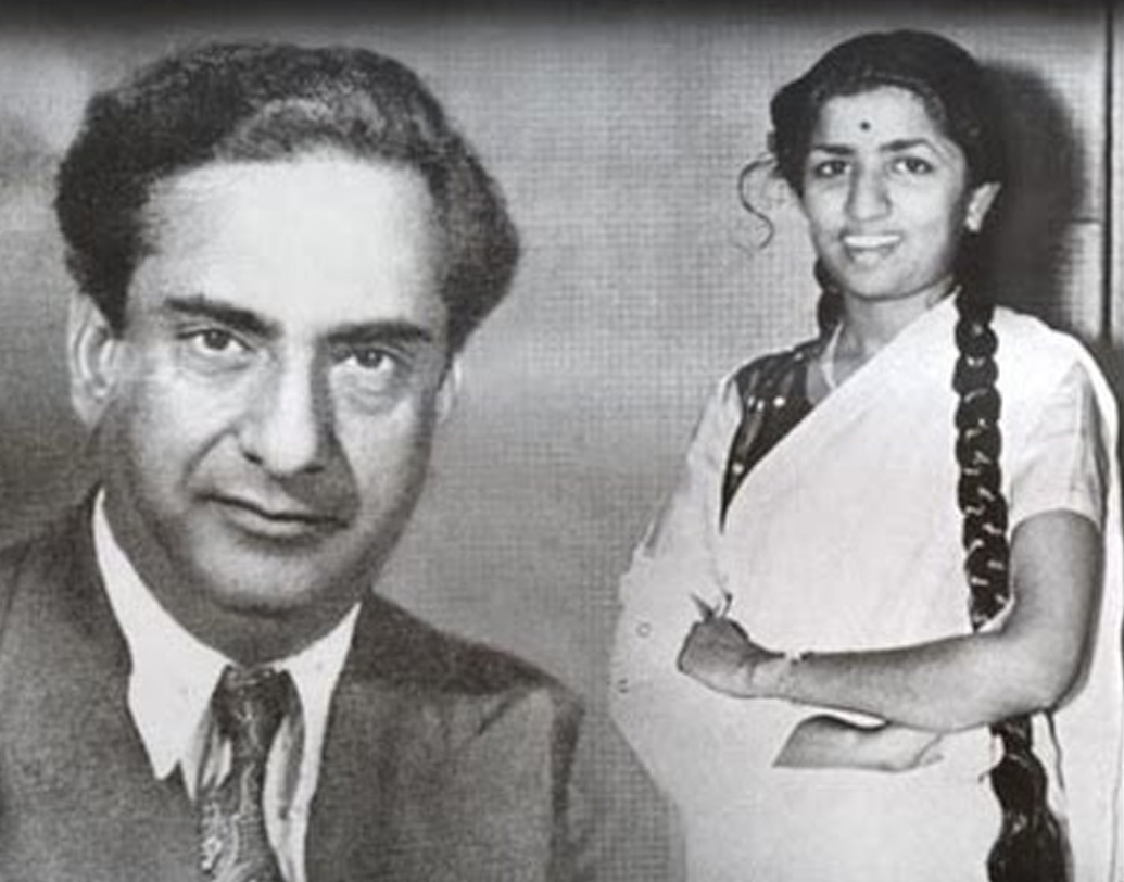 কিন্তু প্রযোজক শশধর ‘শহিদ’ ছবির জন্য খারিজ করে দিলেন লতার কণ্ঠ। ক্ষুব্ধ হায়দর শশধরকে বলেছিলেন, একদিন লতাকে দিয়ে গাওয়ানোর জন্য হত্যে দিয়ে পড়ে থাকবে সারা দেশের ইন্ডাস্ট্রি।