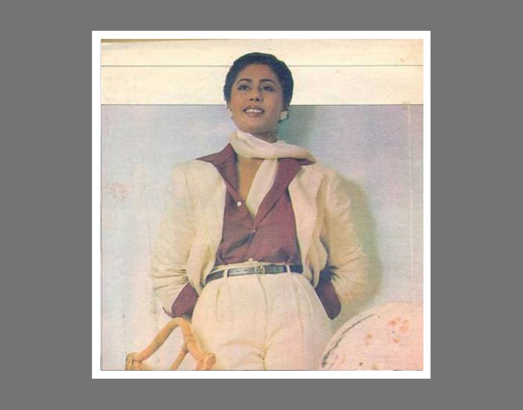 স্মিতার মৃত্যুর পরে রাজ আবার ফিরে যান স্ত্রী নাদিরা ও দুই সন্তান আর্য ও জুহির কাছে। স্মিতার সন্তান প্রতীক বড় হন তাঁর দাদু-দিদিমার কাছে। স্মিতার অকালমৃত্যুর পরে দু’ বছর ধরে মুক্তি পেয়েছিল স্মিতা অভিনীত প্রায় এক ডজন ছবি।