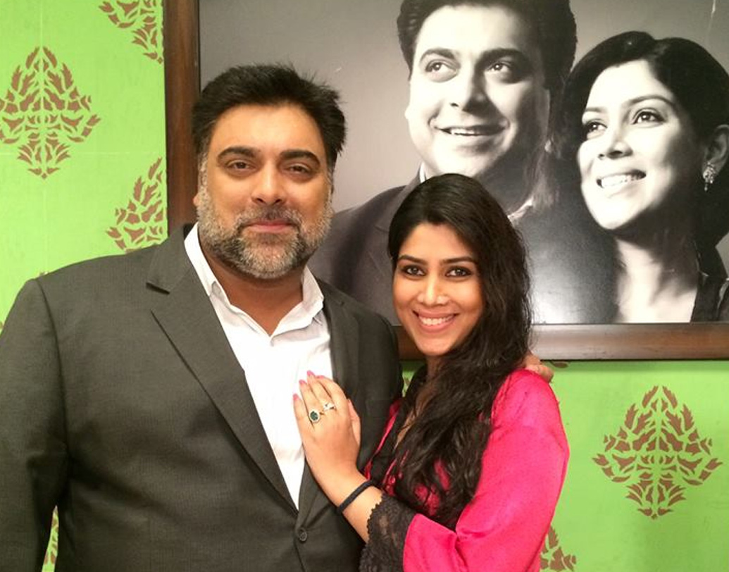 তাঁর কেরিয়ারের সবথেকে উল্লেখযোগ্য মোড় ‘বড়ে অচ্ছে লগতে হ্যায়’ সিরিয়াল। তাঁর চরিত্রের নাম এখানে রাম কপূর-ই। সাক্ষী তনওয়ারের সঙ্গে রাম কপূরের যুগলবন্দি ছোট পর্দার জনপ্রিয়তম জুটি হয়ে ওঠে। ছোট পর্দায় চুম্বনরত হয়েছেন, এমন গুটিকয়েক জুটির মধ্যে তাঁরা একজন।