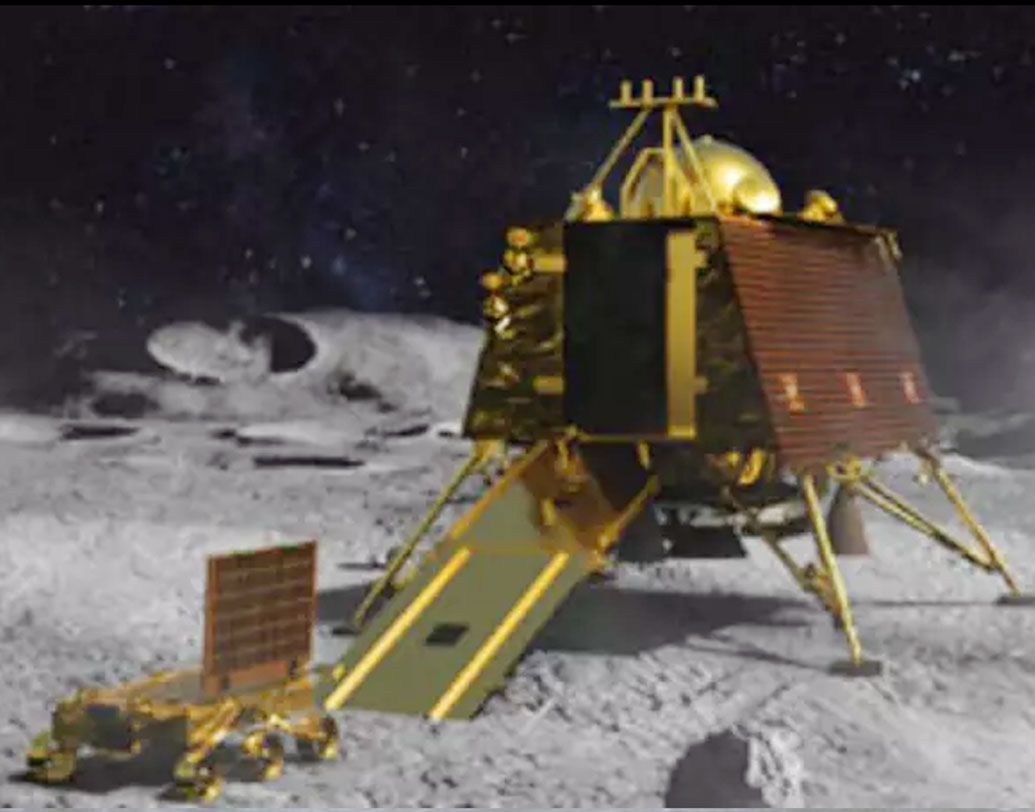 দ্বিতীয় যন্ত্রটির নাম ‘লেসার ইনডিউসড ব্রেকডাউন স্পেকট্রোস্কোপ’। এর কাজ হল অবতরণস্থলের আশপাশে চাঁদের মাটিতে কী উপাদান কত পরিমাণে রয়েছে তা খুঁজে বার করা। এর থেকে মহাকাশবিজ্ঞানের অনেক অজানা তথ্য বেরতে পারে বলে আশাবাদী বিজ্ঞানীরা।