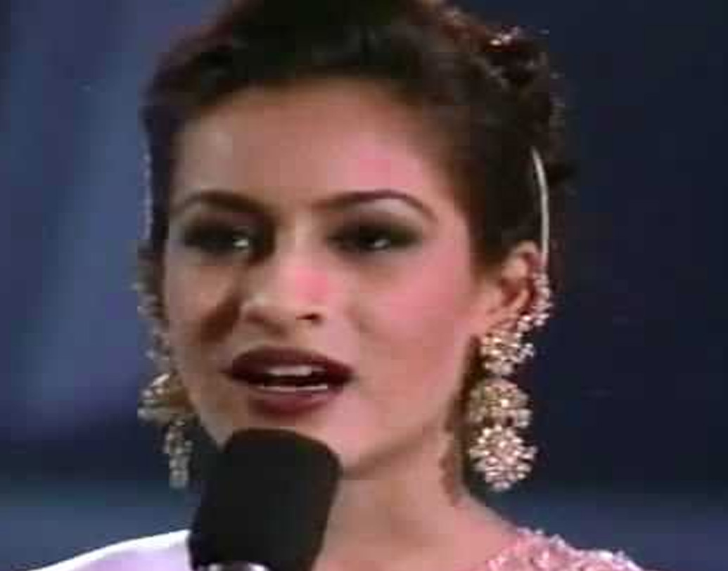 এর পর টেলিভিশনে পরিচিত মুখ হয়ে ওঠেন। এম টিভির প্রধান ভিডিয়ো জকি ছিলেন নাফিসা। টানা পাঁচ বছর এম টিভির জনপ্রিয় শো সঞ্চালনা করেছেন তিনি।