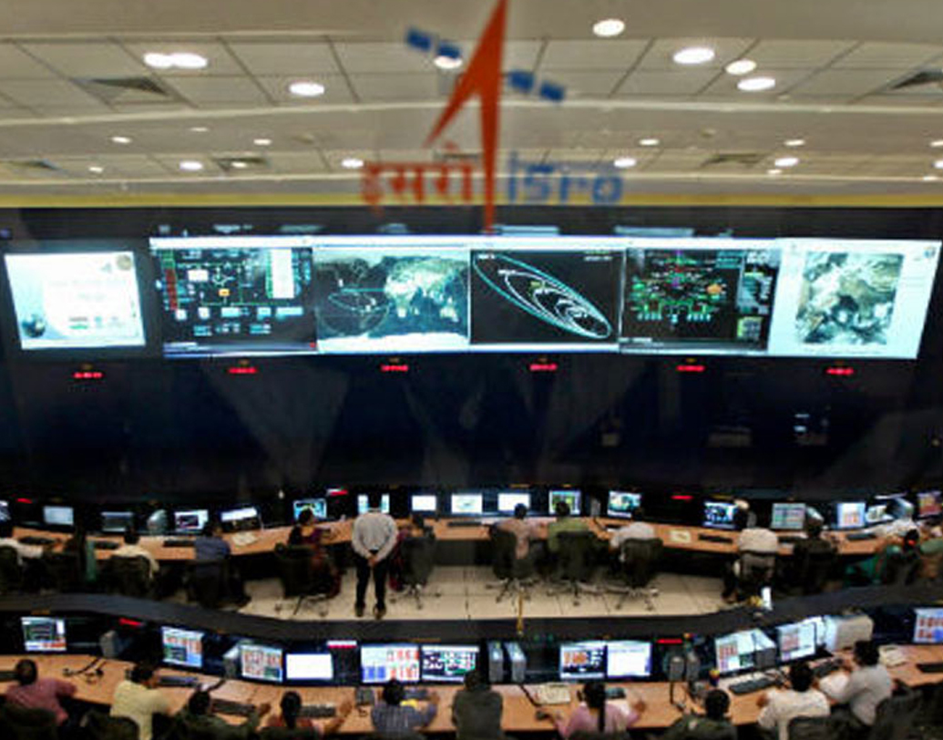 মহাকাশ বিজ্ঞানে সারা বিশ্বে ৬ নম্বরে রয়েছে ভারত। আমেরিকা, রাশিয়া, ইউরোপিয়ান স্পেস এজেন্সি, চিন এবং জাপানের পরই ভারতের স্থান। এমনকি ভারতের ঘাড়ের উপর নিঃশ্বাস ফেলছে ইজরায়েলও।