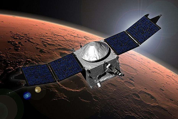 নভেম্বর ৫, ২০১৩: ভারতের প্রথম মঙ্গল অভিযান। রাশিয়ার রসকসমস, আমেরিকার নাসা এবং ইউরোপিয়ান স্পেস এজেন্সির পর ইসরো চতুর্থ মহাকাশ গবেষণা সংস্থা যারা মঙ্গল অভিযান করে। ২০১৩ সালের ৫ নভেম্বর পাড়ি দিয়েছিল মহাকাশযান। ২০১৪ সালের ২৪ সেপ্টেম্বর মঙ্গলের কক্ষপথ ছুঁয়ে ফেলে ভারত।