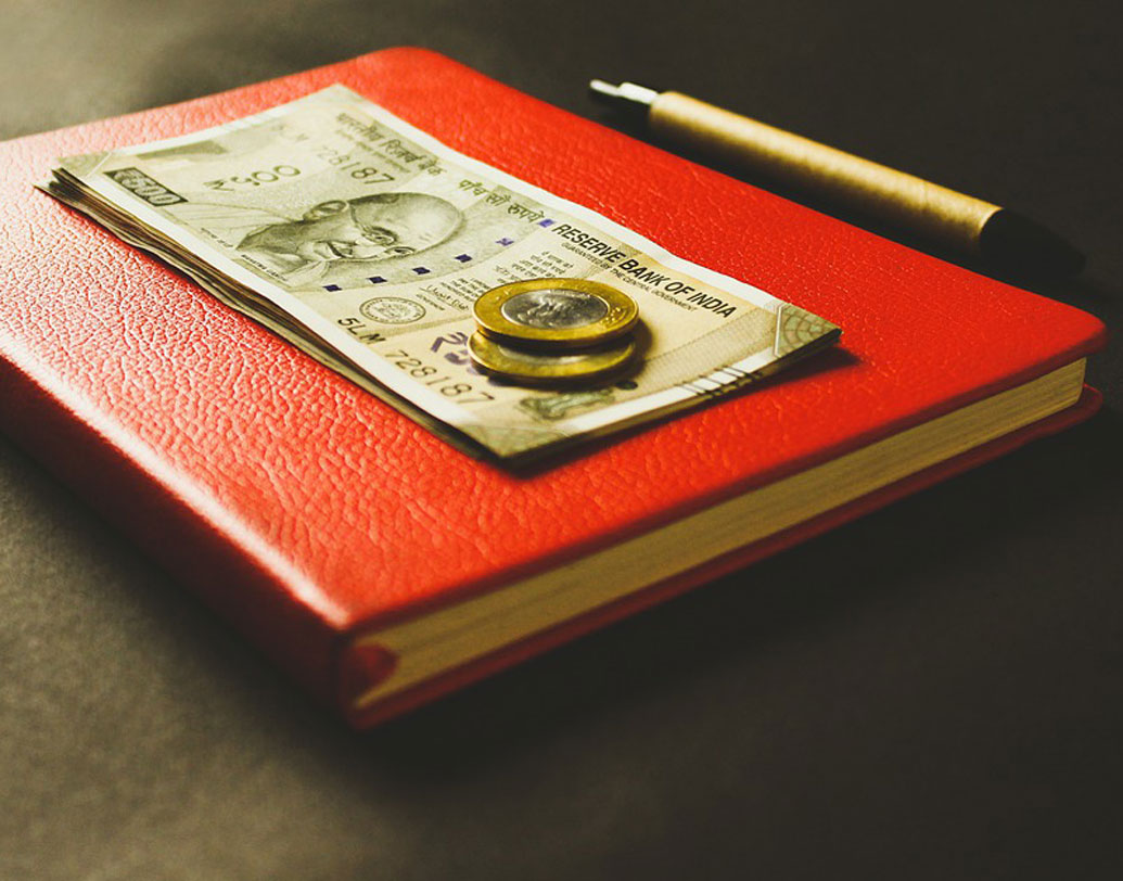 এত সব পরিষেবার খরচটাও কিন্তু ভালই। তা পেতে হলে খরচ করতে হবে ঘণ্টায় ৬০০ টাকা।